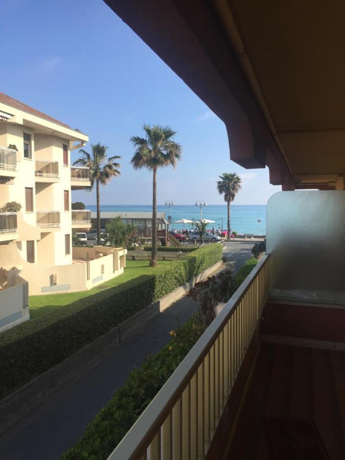 A Due passi dal mare Vallecrosia Exterior foto